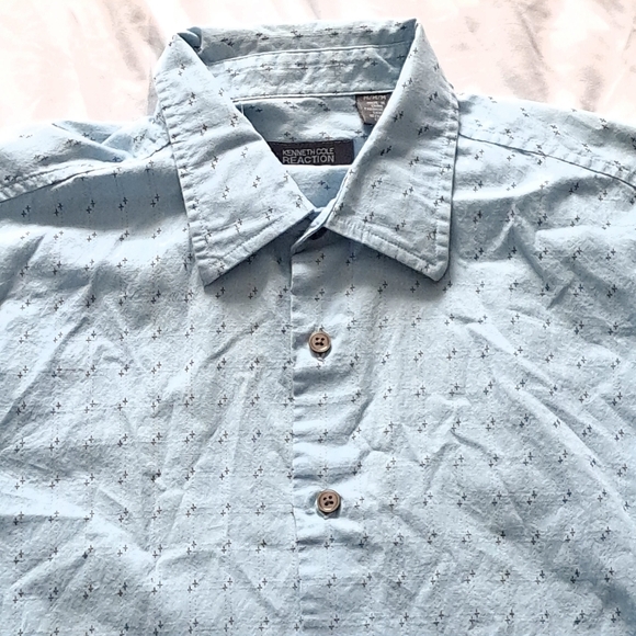 Kenneth Cole | Reaction Light Blue Men's button up collared Shirt - Picture 5 of 10